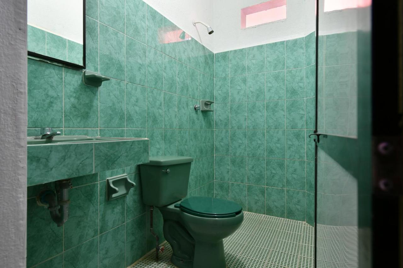 Hotel Costamar, Puerto Escondido بويرتو إسكونديدو المظهر الخارجي الصورة